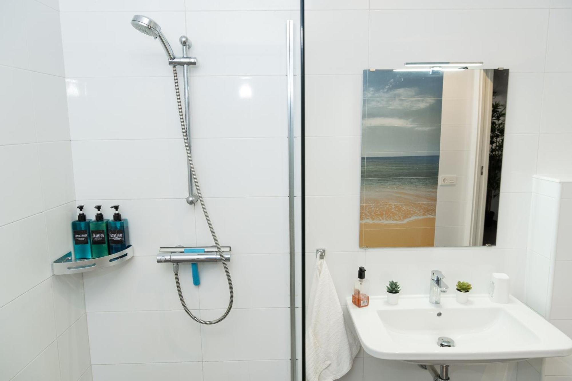 Surfersresidence Apartments Тарифа Экстерьер фото